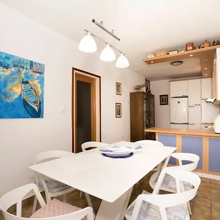 Apartment With A Parking Space - 22841