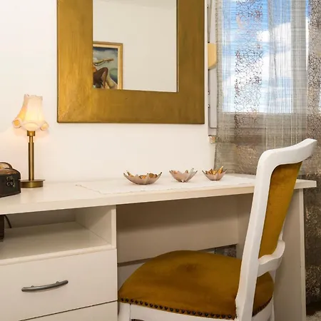 With Parking Space - 22841 Apartamento Split